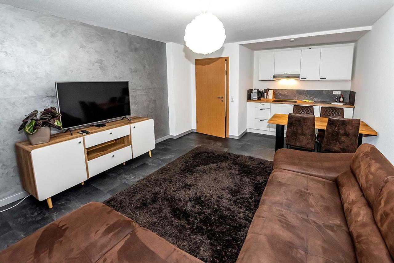 Appartement 2og Links *